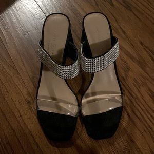 Chinese Laundry Yas Sandal